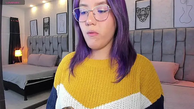 Snapshot of sweet--emily chatting on 14, 2, 2025 sweet--emily online show from 14, 2, 2025
