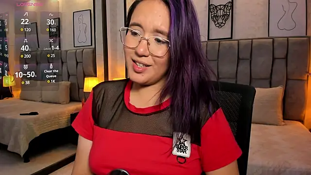 Snapshot of sweet--emily chatting on 23, 2, 2025 sweet--emily online show from 23, 2, 2025