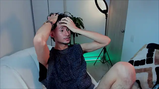 Snapshot of dimitri_targaryen chatting on 29, 1, 2025 dimitri targaryen online show from 29, 1, 2025