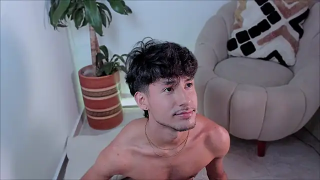 Snapshot of dimitri_targaryen chatting on 19, 3, 2025 dimitri targaryen online show from 19, 3, 2025