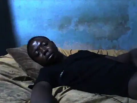 Snapshot of little__joy chatting on 14, 3, 2025 little  joy online show from 14, 3, 2025