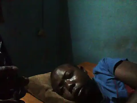 Snapshot of little__joy chatting on 24, 9, 2025 little  joy online show from 24, 9, 2025