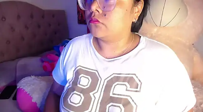 Snapshot of KittyHot20 chatting on 28, 2, 2025 KittyHot20 online show from 28, 2, 2025