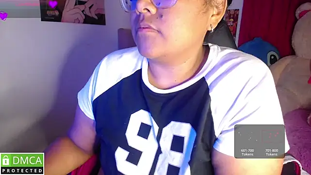 Snapshot of KittyHot20 chatting on 6, 10, 2025 KittyHot20 online show from 6, 10, 2025