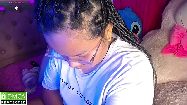 Snapshot of KittyHot20 chatting on 28, 10, 2025 KittyHot20 online show from 28, 10, 2025