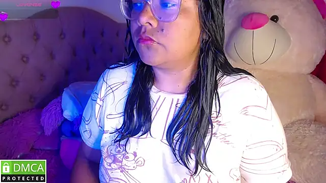 Snapshot of KittyHot20 chatting on 28, 11, 2025 KittyHot20 online show from 28, 11, 2025