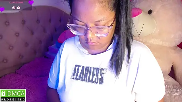 KittyHot20 online show from 17, 12, 2025