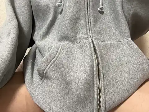 Snapshot of lkun9 chatting on 5, 4, 2026 lkun9 online show from 5, 4, 2026