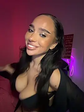 Snapshot of CardiSweetBaby chatting on 22, 7, 2026 CardiSweetBaby online show from 22, 7, 2026