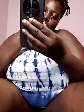 Snapshot of African_Bigass chatting on 15, 4, 2026 African Bigass online show from 15, 4, 2026