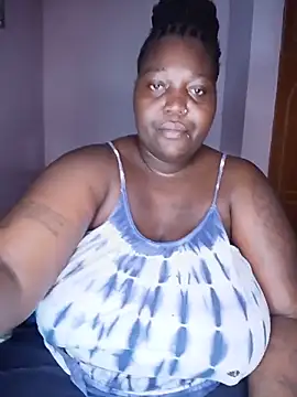 Snapshot of African_Bigass chatting on 19, 6, 2026 African Bigass online show from 19, 6, 2026