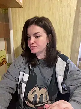 Karolina llove online show from 14, 2, 2025