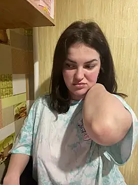 Karolina llove online show from 15, 2, 2025