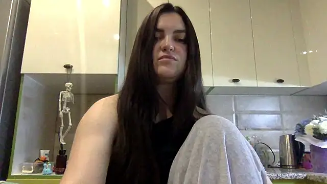 Karolina llove online show from 6, 10, 2025