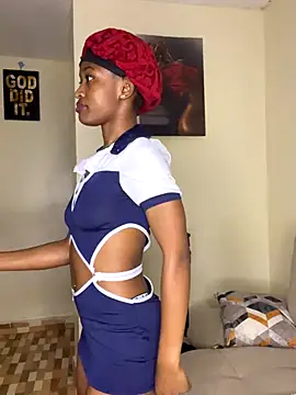 Snapshot of Shanniva chatting on 7, 10, 2025 Shanniva online show from 7, 10, 2025