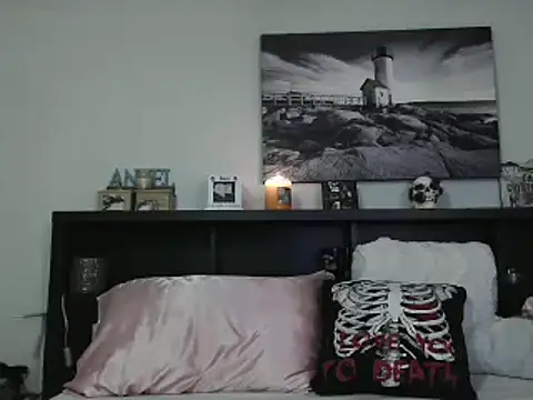 CrystalLakeXO online show from 13, 3, 2025