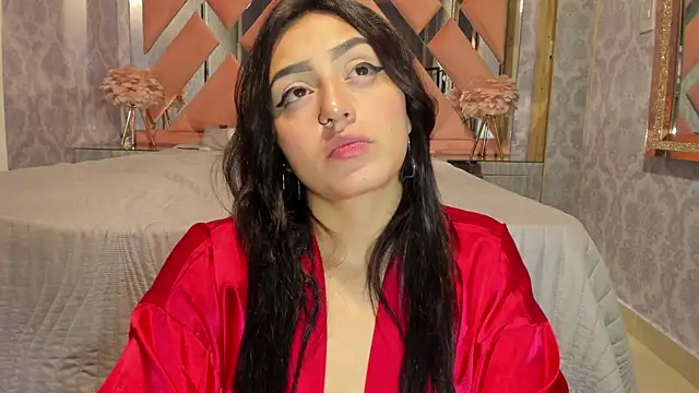 Snapshot of Lesly_sexy4u chatting on 16, 5, 2026 Lesly sexy4u online show from 16, 5, 2026