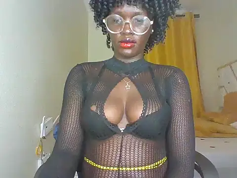 Snapshot of cutesmiling chatting on 18, 3, 2025 cutesmiling online show from 18, 3, 2025