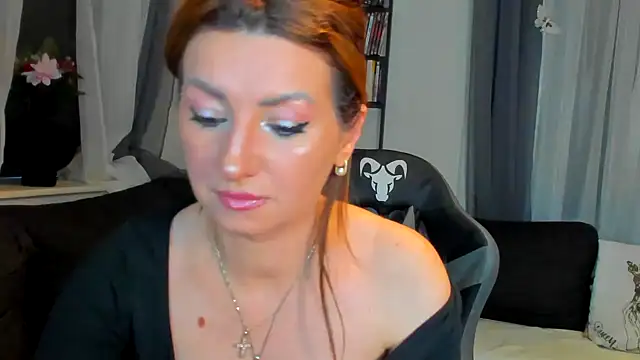 SweetAriana26 online show from 17, 12, 2025