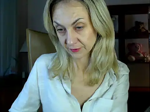 Snapshot of Tanya6547 chatting on 10, 12, 2024 Tanya6547 online show from 10, 12, 2024