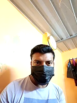 model yesx online show from 26, 2, 2025