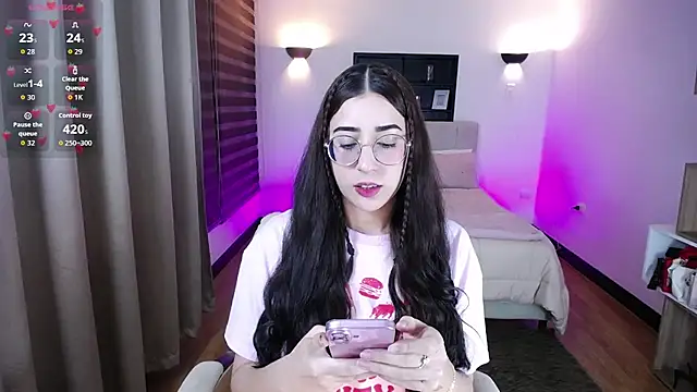 Snapshot of Imkitty-Horny chatting on 19, 10, 2025 Imkitty-Horny online show from 19, 10, 2025