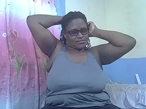 Snapshot of sexy_bigboobss chatting on 13, 3, 2025 sexy bigboobss online show from 13, 3, 2025