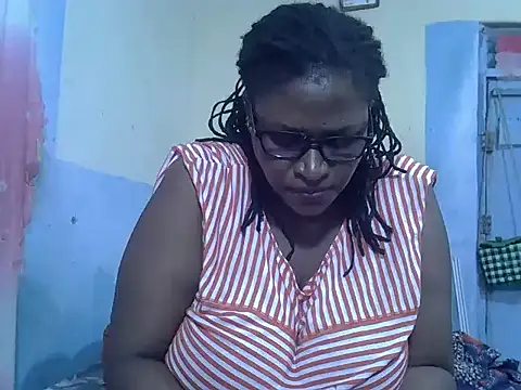 Snapshot of sexy_bigboobss chatting on 12, 9, 2025 sexy bigboobss online show from 12, 9, 2025