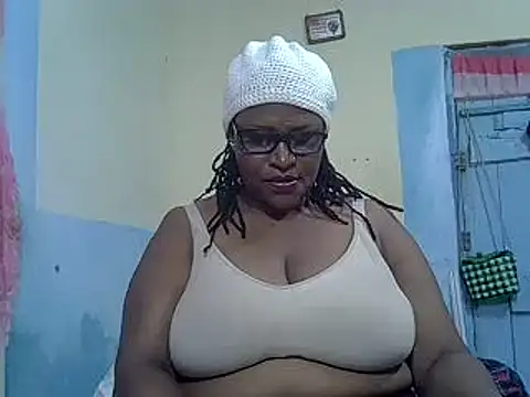 Snapshot of sexy_bigboobss chatting on 17, 9, 2025 sexy bigboobss online show from 17, 9, 2025