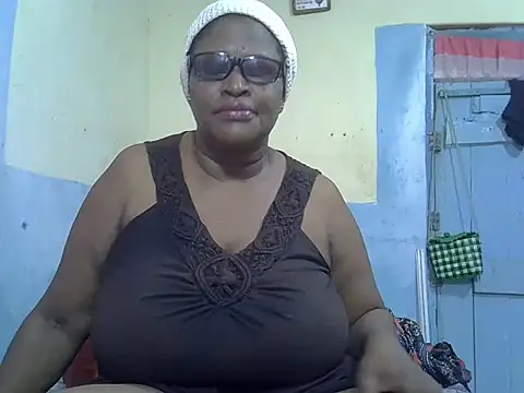 Snapshot of sexy_bigboobss chatting on 20, 9, 2025 sexy bigboobss online show from 20, 9, 2025