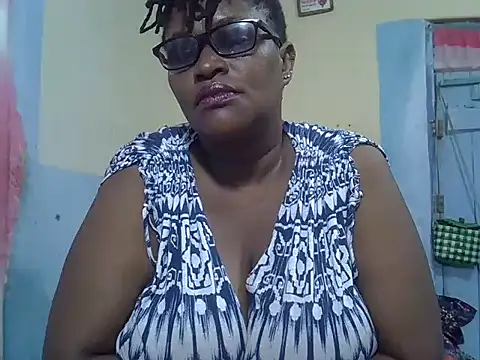 Snapshot of sexy_bigboobss chatting on 24, 9, 2025 sexy bigboobss online show from 24, 9, 2025