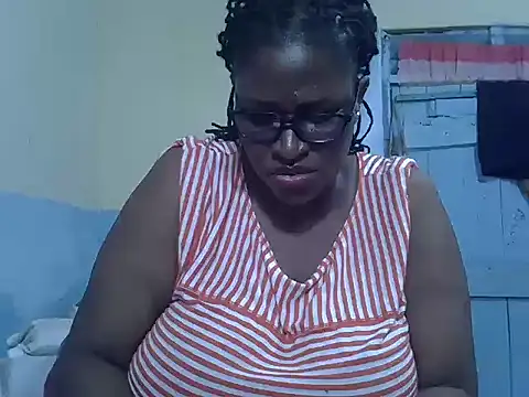 Snapshot of sexy_bigboobss chatting on 18, 10, 2025 sexy bigboobss online show from 18, 10, 2025