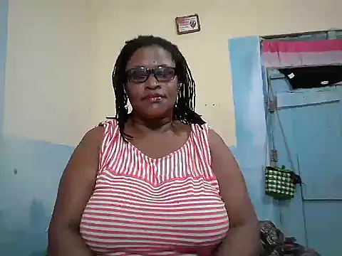 Snapshot of sexy_bigboobss chatting on 24, 11, 2025 sexy bigboobss online show from 24, 11, 2025