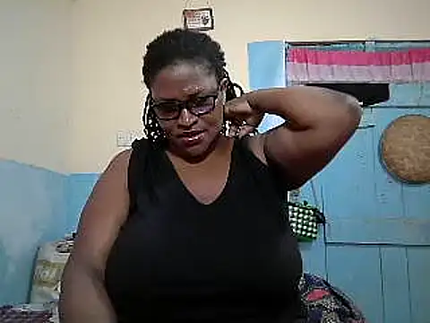 Snapshot of sexy_bigboobss chatting on 25, 11, 2025 sexy bigboobss online show from 25, 11, 2025