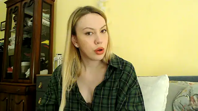 Scarlettford online show from 27, 12, 2024