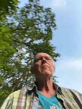 Snapshot of martxxxxx chatting on 27, 5, 2026 martxxxxx online show from 27, 5, 2026