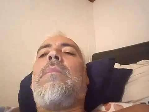Snapshot of Xoc8_ chatting on 4, 12, 2024 Xoc8 online show from 4, 12, 2024