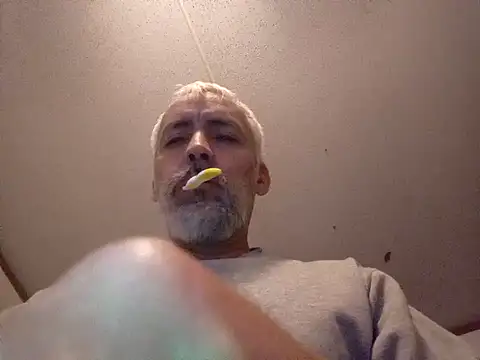 Snapshot of Xoc8_ chatting on 22, 2, 2025 Xoc8 online show from 22, 2, 2025