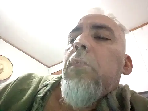 Snapshot of Xoc8_ chatting on 3, 10, 2025 Xoc8 online show from 3, 10, 2025