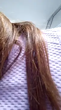 AnthonelaDuque online show from 12, 11, 2025