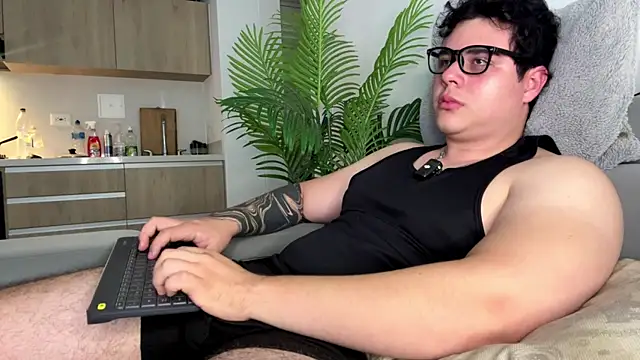 Snapshot of odin_blake chatting on 26, 5, 2026 odin blake online show from 26, 5, 2026