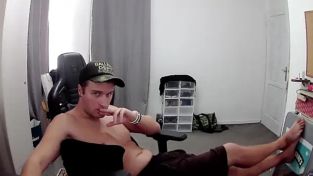 PKrisztian online show from 29, 9, 2025