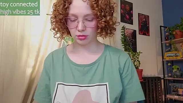 Snapshot of _lightmyfire chatting on 28, 2, 2025  lightmyfire online show from 28, 2, 2025