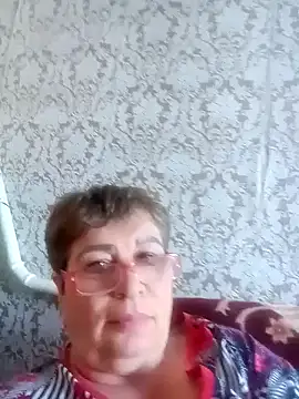 Lee Nell online show from 6, 2, 2025