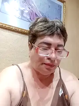 Lee Nell online show from 16, 2, 2025