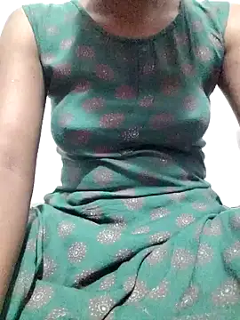 Snapshot of rituporna2004 chatting on 14, 1, 2025 rituporna2004 online show from 14, 1, 2025