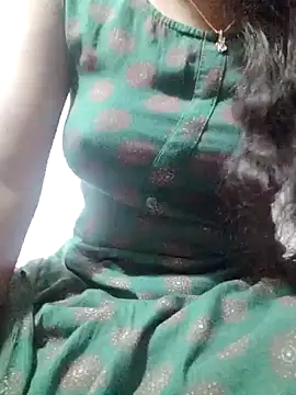 Snapshot of rituporna2004 chatting on 28, 1, 2025 rituporna2004 online show from 28, 1, 2025