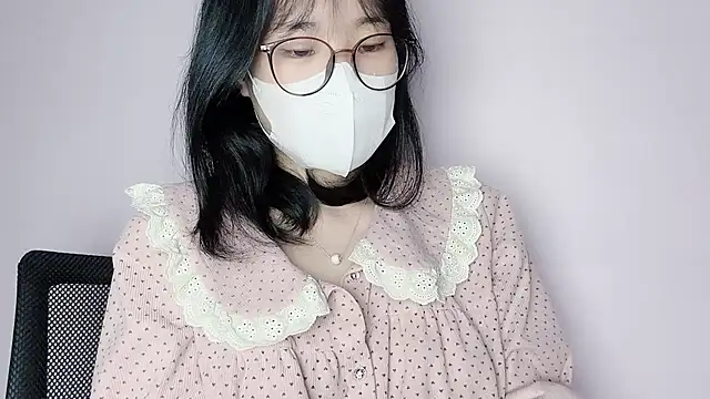 Snapshot of Baenee chatting on 8, 2, 2026 Baenee online show from 8, 2, 2026