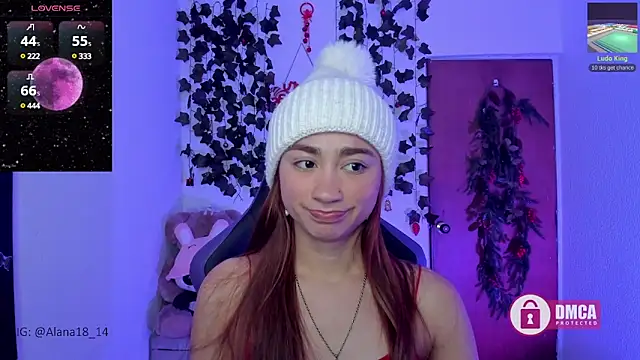 Snapshot of Alana_Pherson chatting on 30, 12, 2024 Alana Pherson online show from 30, 12, 2024
