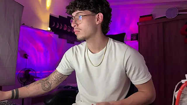 Kisan Smith online show from 24, 4, 2026